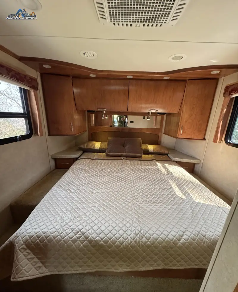 2012 Monaco Coach Vesta photo 124