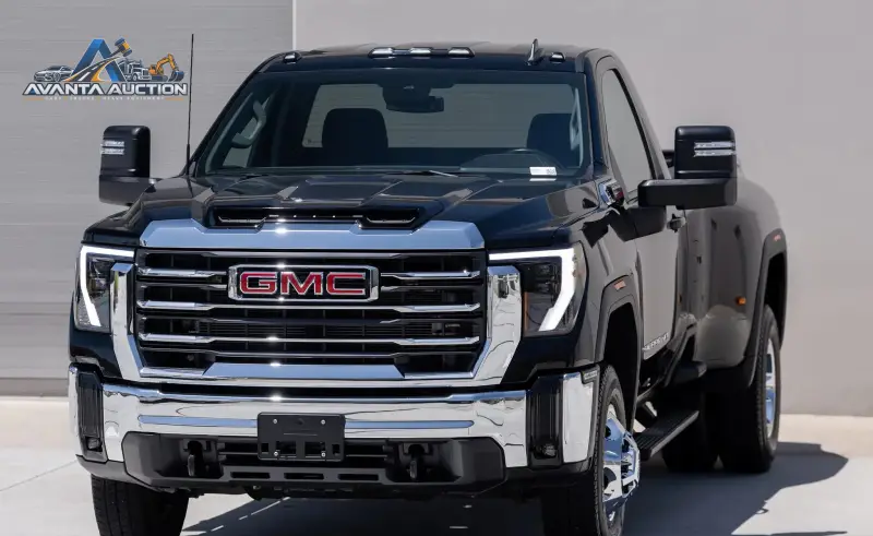 2024 GMC Sierra 3500HD SLE Duramax Dually 4x4 photo 13