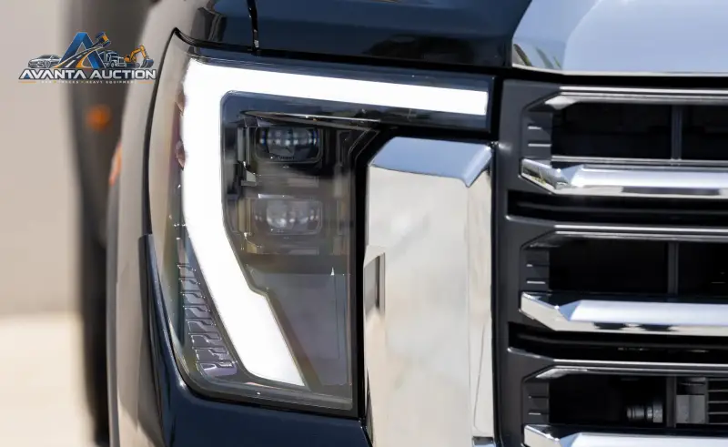 2024 GMC Sierra 3500HD SLE Duramax Dually 4x4 photo 38