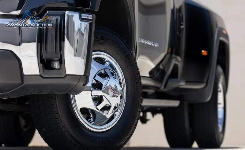2024 GMC Sierra 3500HD SLE Duramax Dually 4x4 photo 101