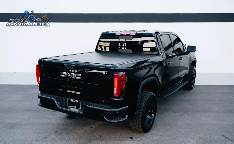 2023 GMC Sierra 1500 AT4X Crew Cab 4×4 photo 13