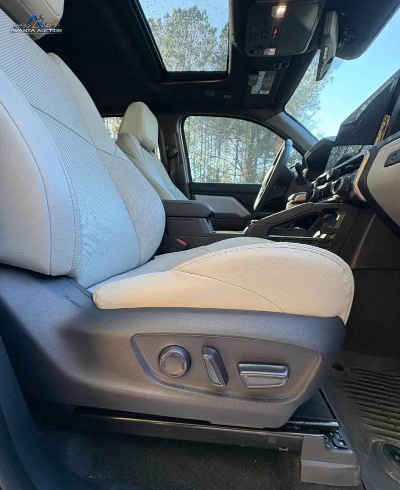 2024 Toyota Tacoma Limited Double Cab i-Force Max 4×4 photo 47