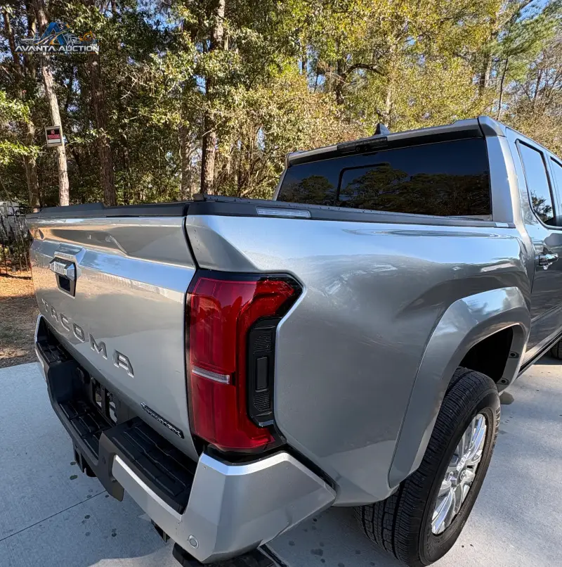 2024 Toyota Tacoma Limited Double Cab i-Force Max 4×4 photo 19