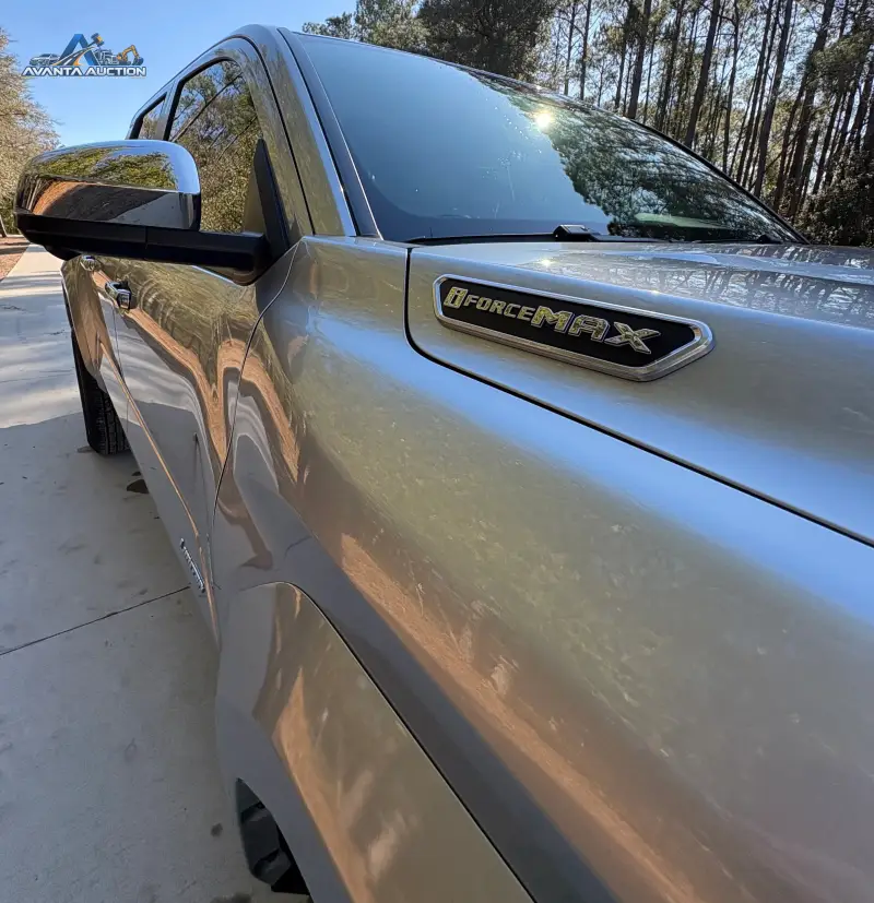 2024 Toyota Tacoma Limited Double Cab i-Force Max 4×4 photo 36