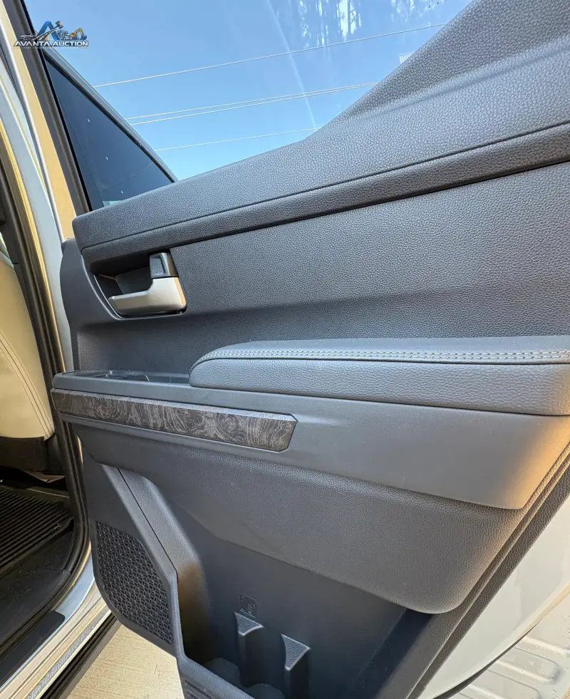 2024 Toyota Tacoma Limited Double Cab i-Force Max 4×4 photo 71