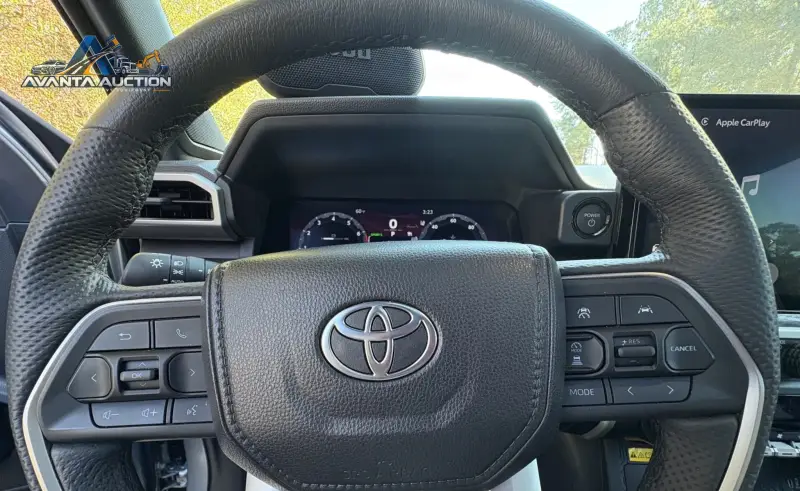 2024 Toyota Tacoma Limited Double Cab i-Force Max 4×4 photo 5