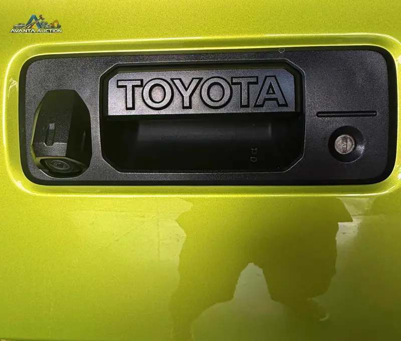 2022 Toyota Tacoma Double Cab TRD photo 27