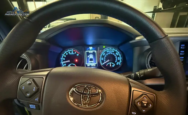 2022 Toyota Tacoma Double Cab TRD photo 5