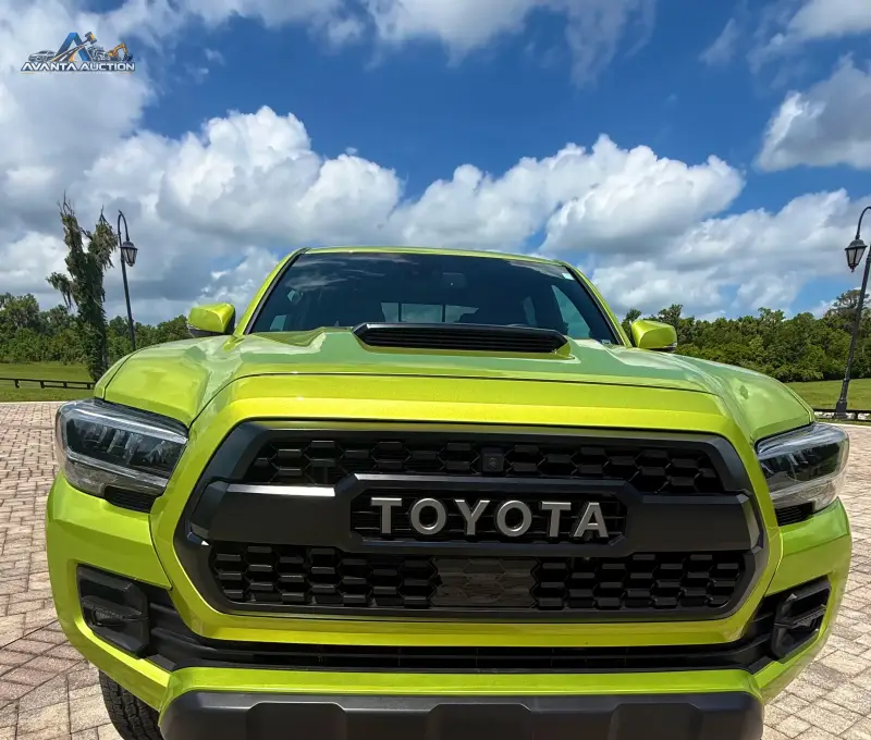 2022 Toyota Tacoma Double Cab TRD photo 14
