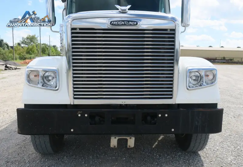 2012 Freightliner Coronado SD photo 52