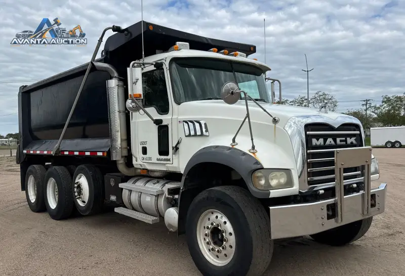 2007 Mack CTP713 photo 3
