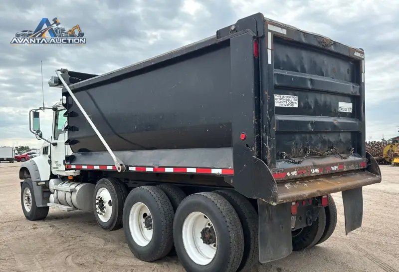 2007 Mack CTP713 photo 7