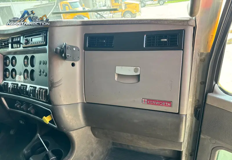 2006 Kenworth T800 photo 54