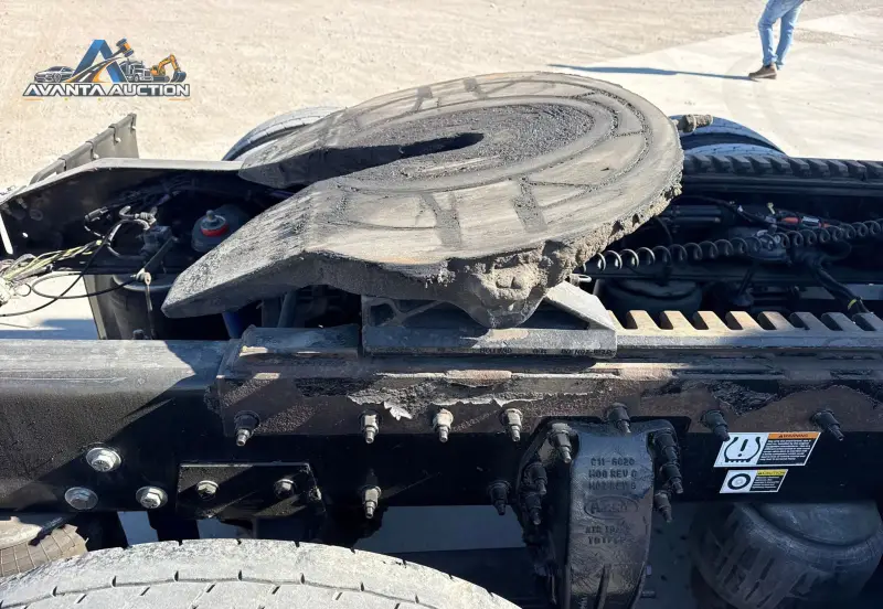 2018 Peterbilt 389 photo 17