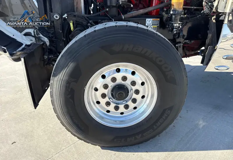 2018 Peterbilt 389 photo 95