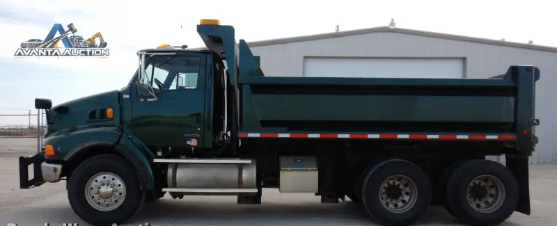 2001 Sterling LT9500 photo 8
