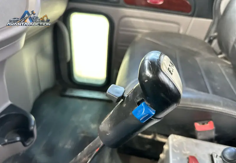 2014 Peterbilt 389 photo 30