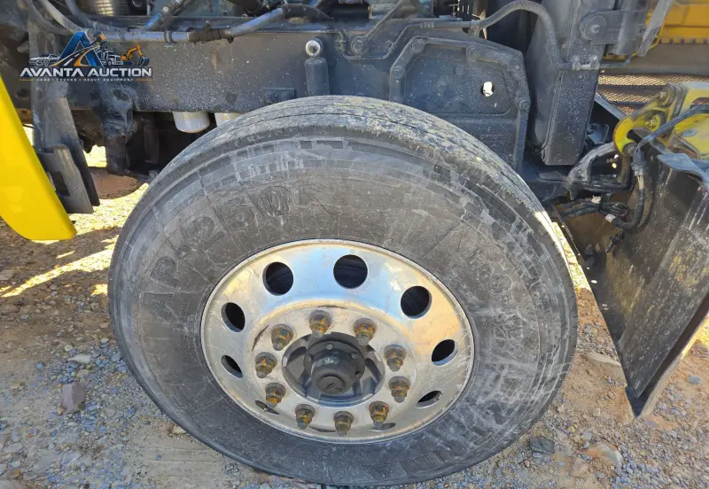 2014 Peterbilt 389 photo 73