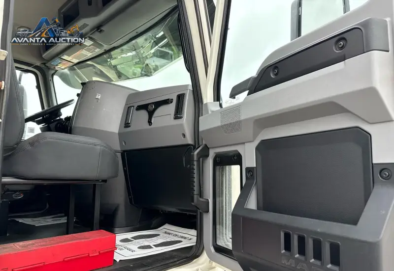 2019 Mack Anthem photo 53