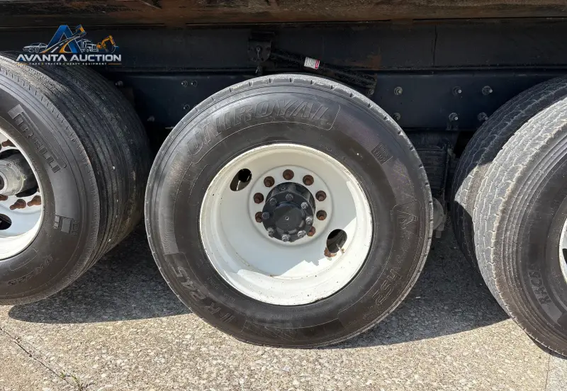 2017 Mack Granite GU713 photo 106