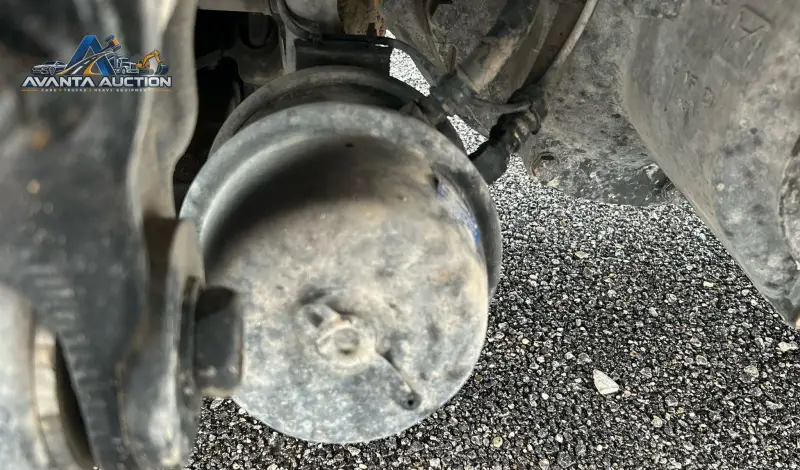 2015 Caterpillar CT660L photo 96