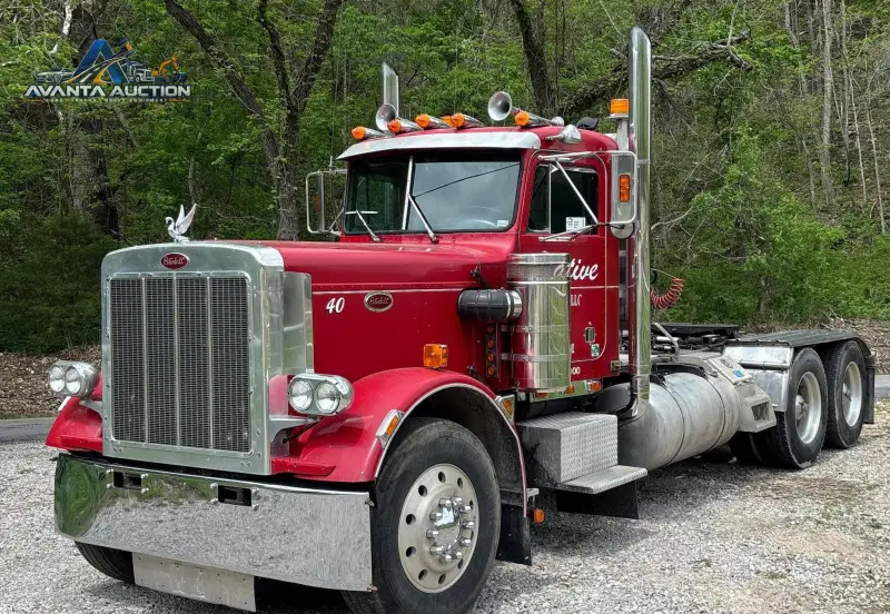 1981 Peterbilt 359 photo 1