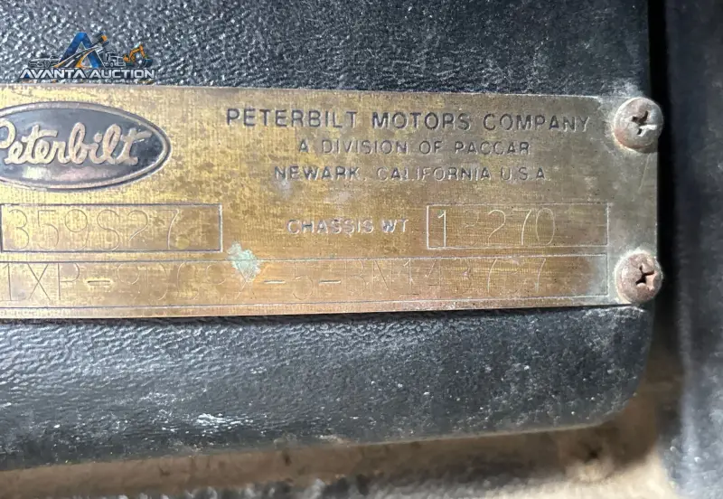 1981 Peterbilt 359 photo 121