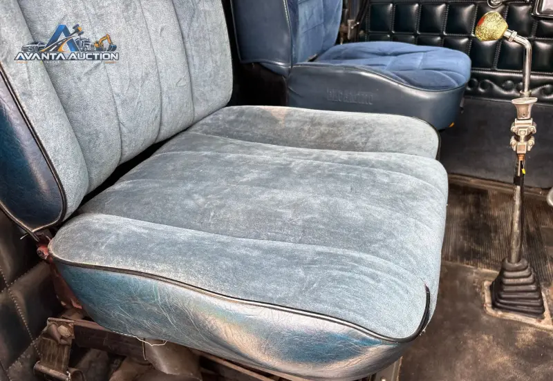 1981 Peterbilt 359 photo 84