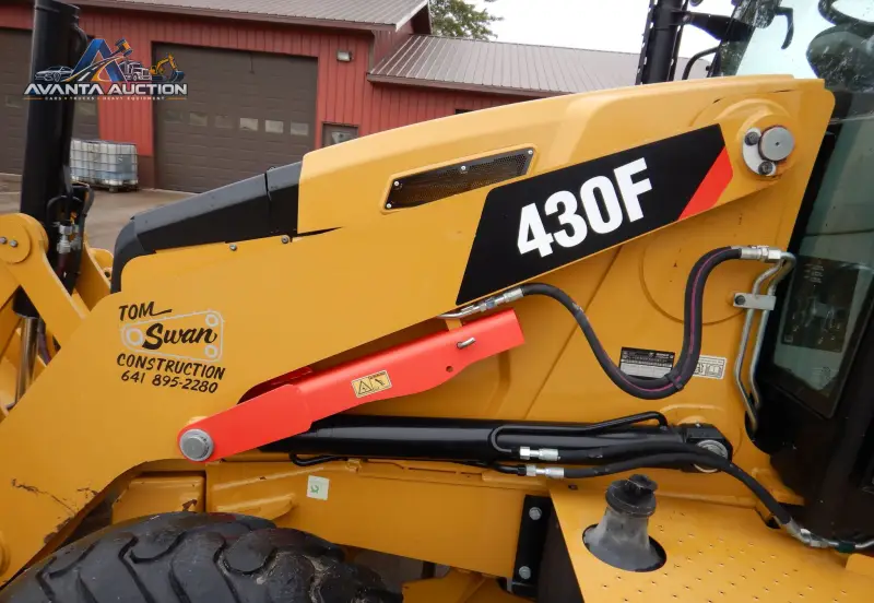 2014 Caterpillar 430F photo 9