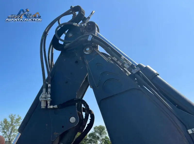 2020 John Deere 310L photo 30