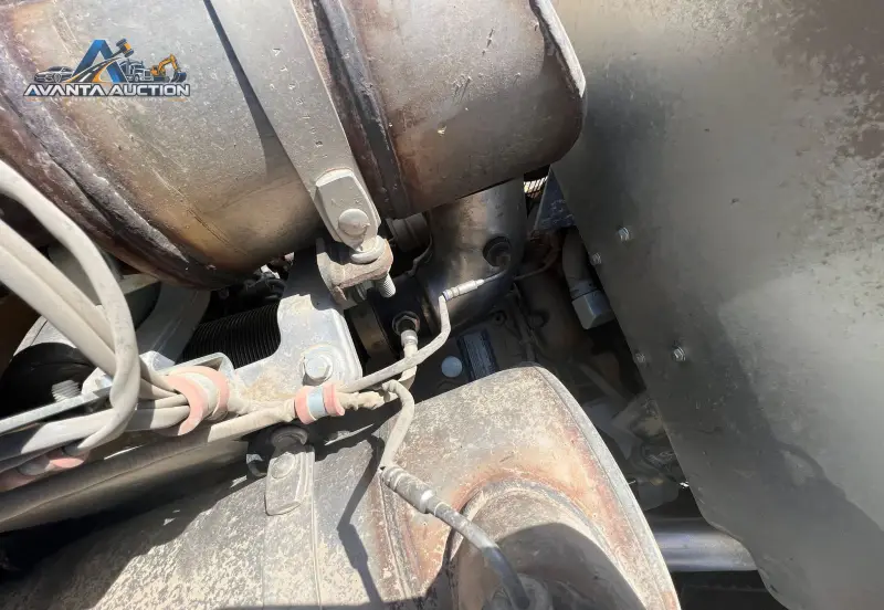 2020 John Deere 310L photo 55