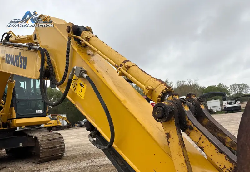 2019 Komatsu PC170LC-11 photo 24
