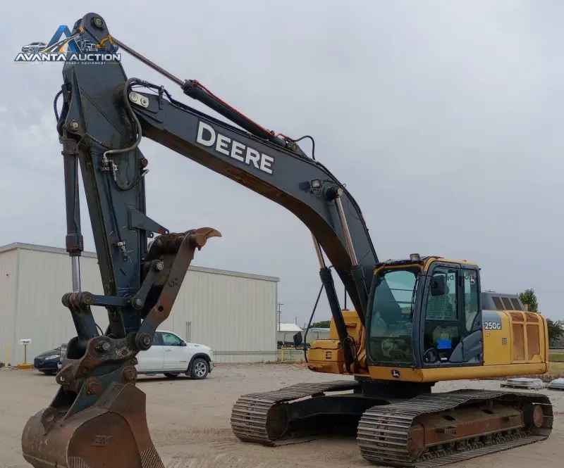 2014 John Deere 250G LC photo 1