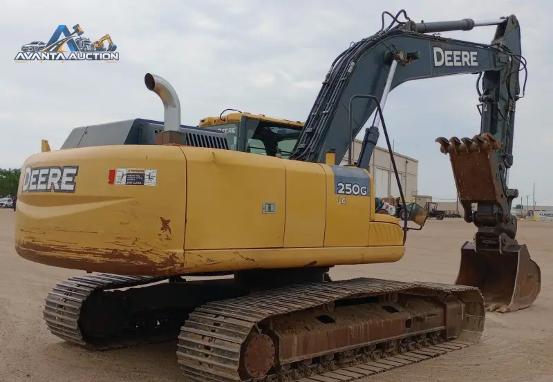 2014 John Deere 250G LC photo 5