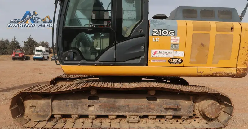 2015 John Deere 210G LC photo 83