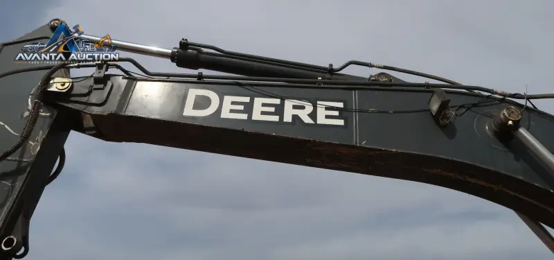 2015 John Deere 210G LC photo 46