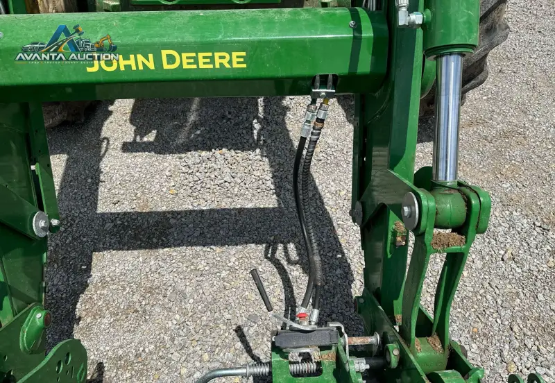 2021 John Deere 6130M photo 12