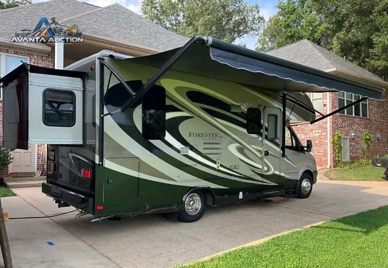 2015 Forest River Forester MBS 2401R photo 23