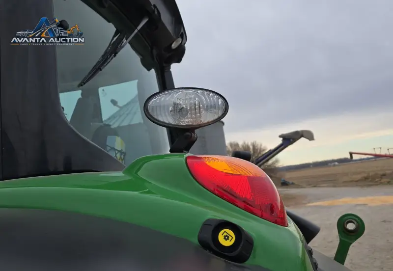 2021 John Deere 6155M photo 19