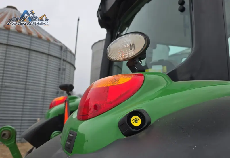 2021 John Deere 6155M photo 17