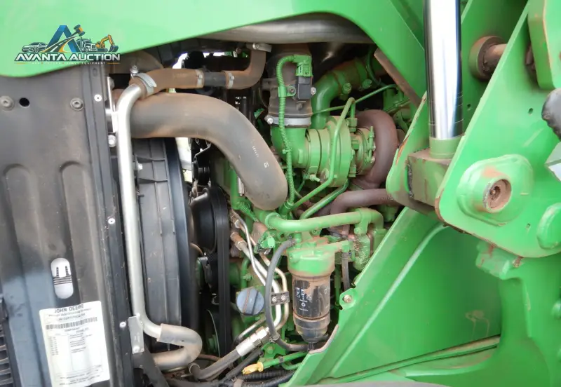 2015 John Deere 6120R photo 80