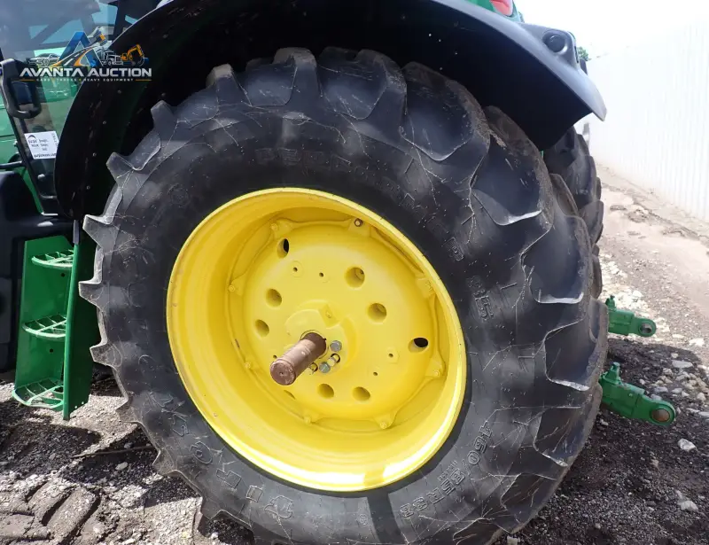 2017 John Deere 6130R photo 54