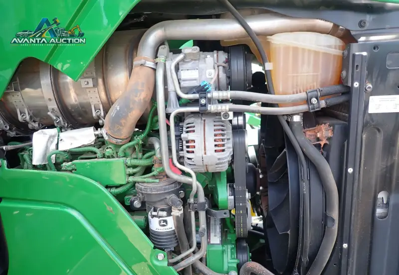 2017 John Deere 6130R photo 34