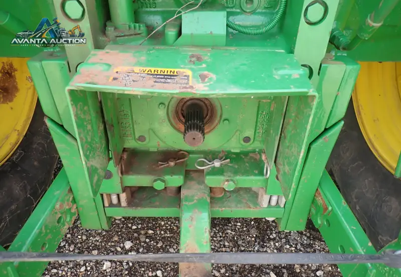 2017 John Deere 6130R photo 38