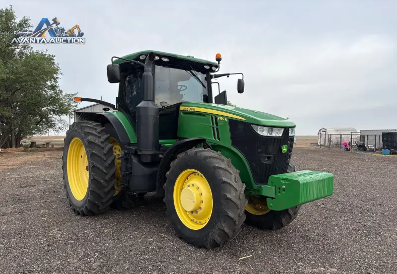 2014 John Deere 7250R photo 3