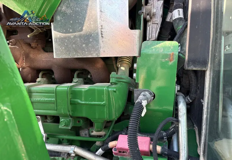 2023 John Deere 6135E photo 57