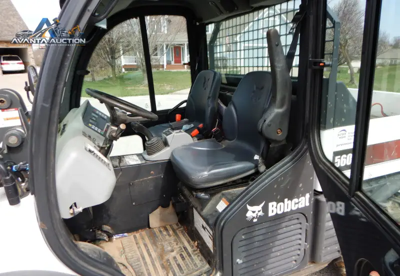 2012 Bobcat Toolcat 5600 photo 9