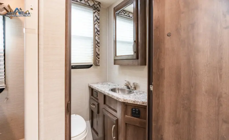 2018 Jayco Redhawk photo 5