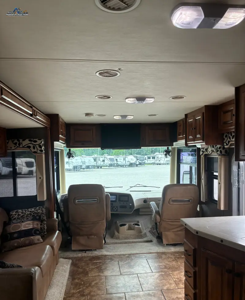 2013 Tiffin Allegro Open Road Motorcoach photo 89