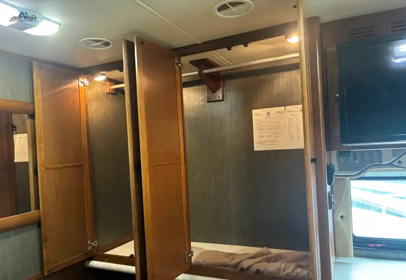 2013 Tiffin Allegro Open Road Motorcoach photo 147